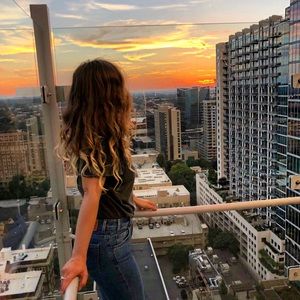 Meet your Posher, Claire